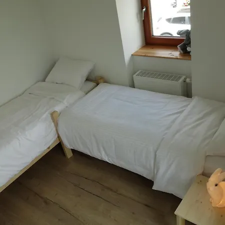 Hisa Lenart Apartman *